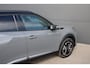 Peugeot e-2008 EV GT Avantage 54 kWh | Fase 3 laden | SOH 98% | Massage | Luxe stoelen | Warmtepomp | Navigatie | NL auto | 17.500km |