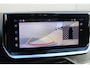 Peugeot e-2008 EV GT Avantage 54 kWh | Fase 3 laden | SOH 98% | Massage | Luxe stoelen | Warmtepomp | Navigatie | NL auto | 17.500km |