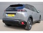 Peugeot e-2008 EV GT Avantage 54 kWh | Fase 3 laden | SOH 98% | Massage | Luxe stoelen | Warmtepomp | Navigatie | NL auto | 17.500km |