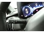 Suzuki e-Vitara Select 49 kWh | Climate control | Cruise control adaptive| Navigatie | Keyless start & Entry | Apple carplay, Android auto | USB A en C aansluiting |