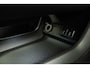 Suzuki e-Vitara Select 49 kWh | Climate control | Cruise control adaptive| Navigatie | Keyless start & Entry | Apple carplay, Android auto | USB A en C aansluiting |