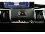 Suzuki e-Vitara Select 49 kWh | Climate control | Cruise control adaptive| Navigatie | Keyless start & Entry | Apple carplay, Android auto | USB A en C aansluiting |