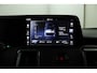 Suzuki e-Vitara Select 49 kWh | Climate control | Cruise control adaptive| Navigatie | Keyless start & Entry | Apple carplay, Android auto | USB A en C aansluiting |