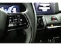 Suzuki e-Vitara Select 49 kWh | Climate control | Cruise control adaptive| Navigatie | Keyless start & Entry | Apple carplay, Android auto | USB A en C aansluiting |