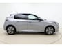 Peugeot 208 1.2 PureTech Allure | Climate control | Cruise control | Verwarmbare voorstoelen | Apple Carplay/Android Auto | DAB