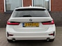 BMW 3-Serie Touring 330e High Executive | LASER LED | 19 " |  CAMERA | HEAD-UP | ELEKTR KLEP | NAVI | CARPLAY |