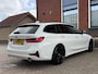 BMW 3-Serie Touring 330e High Executive | LASER LED | 19 " |  CAMERA | HEAD-UP | ELEKTR KLEP | NAVI | CARPLAY |