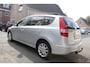 Hyundai i30 CW 1.6i i-Motion / Airco / Parkeersensoren / Elektrische ramen