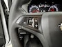 Opel Karl 1.0 Rocks Online Edition/ Apple + Android/ Dakrails/ DAB+/ 15'' LMV/ Extra getint glas/ Multi. Stuur/ Navi/ Cruise/ Bluetooth/ Airco/ Mistl./ PDC/ Metallic lak.