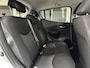 Opel Karl 1.0 Rocks Online Edition/ Apple + Android/ Dakrails/ DAB+/ 15'' LMV/ Extra getint glas/ Multi. Stuur/ Navi/ Cruise/ Bluetooth/ Airco/ Mistl./ PDC/ Metallic lak.