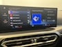 BMW 3-Serie 320e | Navigatie/Android/Apple Carplay | M-Pakket | Sfeerverlichting | LM Velgen | Cruise Control | Airco |