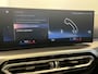 BMW 3-Serie 320e | Navigatie/Android/Apple Carplay | M-Pakket | Sfeerverlichting | LM Velgen | Cruise Control | Airco |