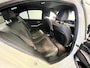 BMW 3-Serie 320e | Navigatie/Android/Apple Carplay | M-Pakket | Sfeerverlichting | LM Velgen | Cruise Control | Airco |
