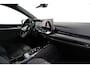 Volkswagen Golf VIII Lim. 1.5 eTSI 150PK 7-DSG R-Line l Panoramadak l Stoel Stuurverwarming l Adapt. Cr Control l 19" l IQ Light l Matrix l