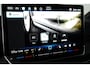 Volkswagen Golf VIII Lim. 1.5 eTSI 150PK 7-DSG R-Line l Panoramadak l Stoel Stuurverwarming l Adapt. Cr Control l 19" l IQ Light l Matrix l