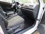 Volkswagen T-Roc 1.0 TSI Style Ecc Cruisecontrol Led A.E.B Navigatie Stoelverwarming Achteruitrijcamera Carplay Pdc Lm Velgen ***Goed Onderhouden***
