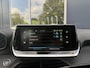 Peugeot e-208 EV Active Pack 50 kWh Navigatie | Cruise control | Stoel verwarming | Apple Carplay & Android Auto | Parkeer Sensoren achter | DAB+ | Keyless Start SOH 98,9%