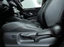 Toyota Yaris 1.5 Hybrid 130 Executive | Navigatie | Stoelverwarming | Dodehoeksensor