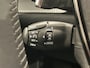 Peugeot 2008 1.2 Hybrid 136 Style Climate | Carplay | Cruise | Parkeersensoren Achter | LED | DAB | Airco (automatisch) | Apple Carplay/Android Auto|telefoonintegratie premium | Centrale deurvergrendeling met afstandsbediening