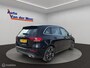 Mercedes-Benz B-klasse 200 Business Solution AMG