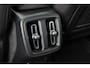 Volvo XC40 B4 Plus Dark | Panoramadak | Trekhaak | Verwarmbare voorstoelen en stuurwiel | Premium audio by Harman Kardon | Adaptieve cruise control