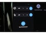 Volvo XC40 B4 Plus Dark | Panoramadak | Trekhaak | Verwarmbare voorstoelen en stuurwiel | Premium audio by Harman Kardon | Adaptieve cruise control