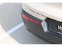 Volvo XC40 B4 Plus Dark | Panoramadak | Trekhaak | Verwarmbare voorstoelen en stuurwiel | Premium audio by Harman Kardon | Adaptieve cruise control