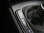 Hyundai Kona 1.0T Premium Stoelventilatie voorzijde / Stoel en stuurverwarming / Cruise control / Airco / Navigatie / Apple Carplay/