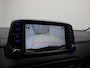 Hyundai Kona 1.0T Premium Stoelventilatie voorzijde / Stoel en stuurverwarming / Cruise control / Airco / Navigatie / Apple Carplay/