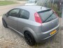 Fiat Punto Grande 1.4-16V Sport 120PK NL AUTO NAP! NIEUW DISTRIBUTIE! AIRCO ECC l ELEK PAKKET l LMV l MTF STUUR! ZELDZAAM MOOI!