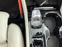 Volvo XC40 T4 Inscription | 18" Allseason | Panoramadak | 360 Camera | Elektr. verst. Lederen Stoelen | Adaptieve Cruise | BLIS | Parkeercamera | Parkeerverwarming |