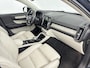 Volvo XC40 T4 Inscription | 18" Allseason | Panoramadak | 360 Camera | Elektr. verst. Lederen Stoelen | Adaptieve Cruise | BLIS | Parkeercamera | Parkeerverwarming |