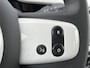 Renault Twingo Z.E. R80 Intens | SOH 95,56% | 22 Kwh | Camera | Navigatie | Parkeersensoren | Cruise Control | Climate Control | DAB | Apple CarPlay/Android Auto