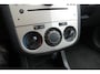 Opel Corsa 1.2-16V Essentia