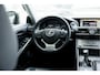 Lexus IS 300h Hybrid Business Line Limited | Schuifdak | Navigatie | Stoelverwarming |