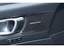 Volvo XC40 T5 Automaat Recharge R-Design | R-Design | Apple carplay / Android auto | Electronic climate control | Halflederen bekleding | 19" lichtmetalen velgen | Voorstoelen verwarmd | Stuurwiel verwarmd |