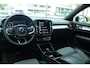 Volvo XC40 T5 Automaat Recharge R-Design | R-Design | Apple carplay / Android auto | Electronic climate control | Halflederen bekleding | 19" lichtmetalen velgen | Voorstoelen verwarmd | Stuurwiel verwarmd |
