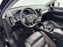 Volvo XC40 T5 Recharge Inscription | 20" | R-Design Look | Trekhaak | Panoramadak | Harman Kardon | Elektr. verst. Stoelen | BLIS | Parkeercamera