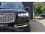 Volvo XC90 T8 Twin Engine AWD Inscription | Bowers & Wilkins Premium Audio | Luchtvering | 360 graden Camera | Head Up Display | Semi Elektrische Trekhaak | Exterior stylingkit | Treeplanken | 21 inch Lichtmetalen velgen | Massage | Stoel-/Stuurwielverwarming | Stoelkoeling | BLIS | Adaptieve Cruise Control | Pilot Assist |