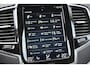 Volvo XC90 T8 Twin Engine AWD Inscription | Bowers & Wilkins Premium Audio | Luchtvering | 360 graden Camera | Head Up Display | Semi Elektrische Trekhaak | Exterior stylingkit | Treeplanken | 21 inch Lichtmetalen velgen | Massage | Stoel-/Stuurwielverwarming | Stoelkoeling | BLIS | Adaptieve Cruise Control | Pilot Assist |