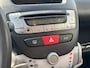 Peugeot 107 1.0 Active / Allseason Banden / NL Auto / Airco /
