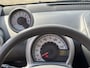 Peugeot 107 1.0 Active / Allseason Banden / NL Auto / Airco /