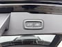 Volvo V60 T8 Recharge Plus Dark | 18" | Panoramadak | Head-Up | Trekhaak | Elektr. verst. Sportstoelen | 360 Camera | Stoel/Stuur/Achterbankverwarming