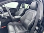 Volvo V60 T8 Recharge Plus Dark | 18" | Panoramadak | Head-Up | Trekhaak | Elektr. verst. Sportstoelen | 360 Camera | Stoel/Stuur/Achterbankverwarming