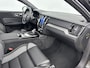 Volvo V60 T8 Recharge Plus Dark | 18" | Panoramadak | Head-Up | Trekhaak | Elektr. verst. Sportstoelen | 360 Camera | Stoel/Stuur/Achterbankverwarming