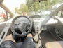 Toyota Yaris 1.0 VVTi +