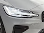 Volvo V60 2.0 B4 Plus Dark | Stoelverwarming | 19 Inch wielen | trekhaak |