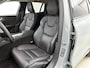 Volvo V60 2.0 B4 Plus Dark | Stoelverwarming | 19 Inch wielen | trekhaak |