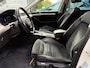 Volkswagen Passat Variant 1.4 TSI ACT Business Edition R | AUTOMAAT | STOELVERWARMING | PANO | TREKHAAK | LMV |