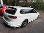 Volkswagen Passat Variant 1.4 TSI ACT Business Edition R | AUTOMAAT | STOELVERWARMING | PANO | TREKHAAK | LMV |